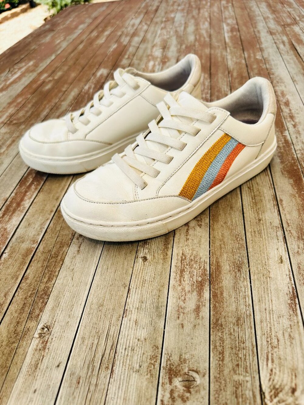 Dr Scholls Good Vibes Sneakers White Rainbow Stripe Lace Up Women Size 7.5